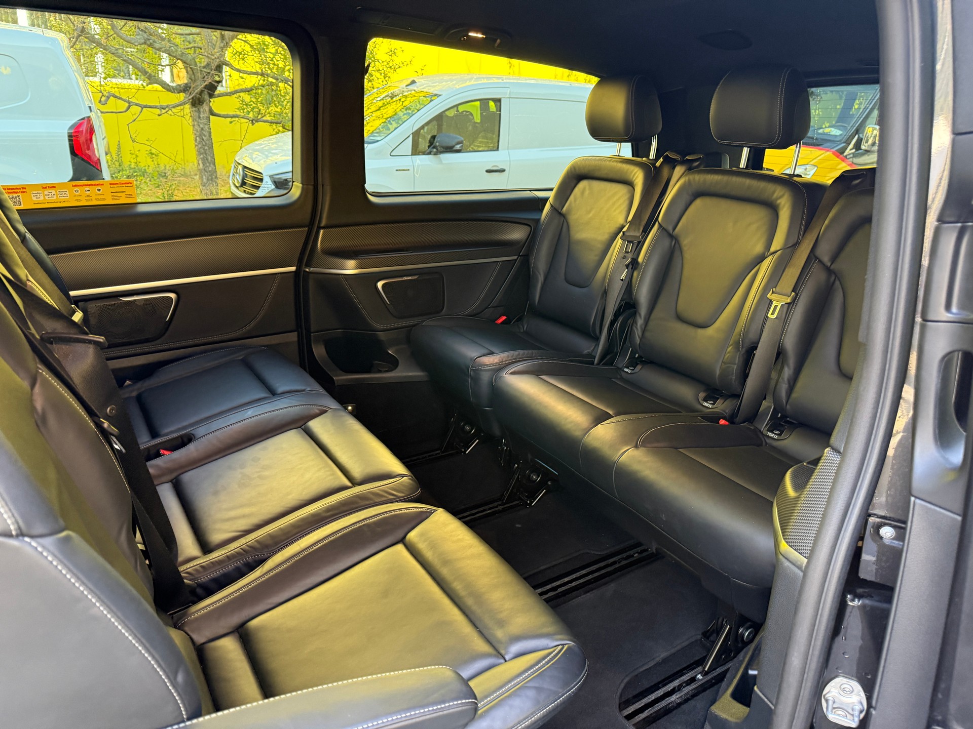 MERCEDES-BENZ V 300 d extralang Swiss Edition 4Matic 9G-Tronic-image-9