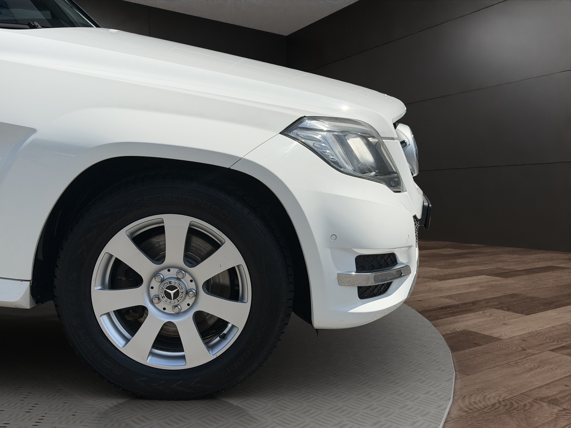 MERCEDES-BENZ GLK 220 BlueTEC 4Matic 7G-Tronic-showroom-element-2