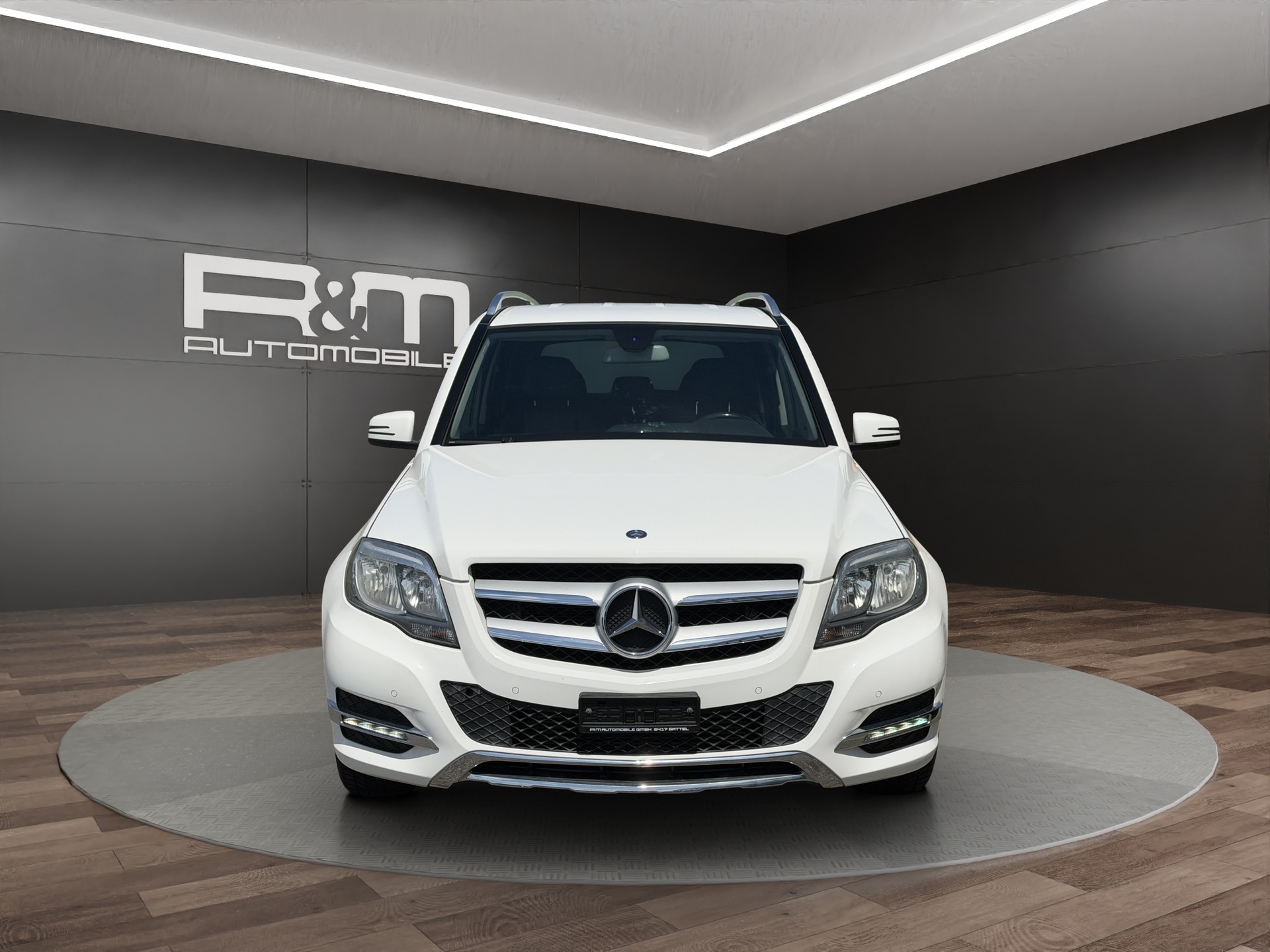 MERCEDES-BENZ GLK 220 BlueTEC 4Matic 7G-Tronic-showroom-element-1