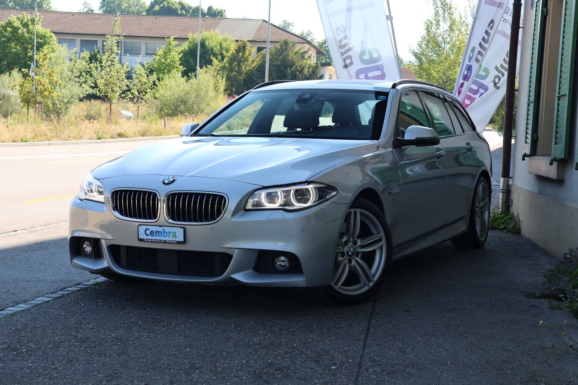 BMW 528i Touring xDrive M-Sport Modern Line Steptronic