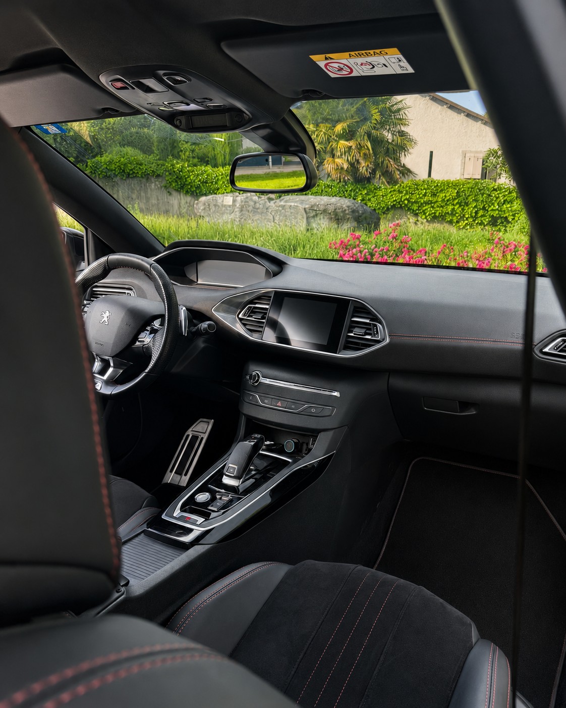 PEUGEOT 1.5 BlueHDi GT Pack-image-7