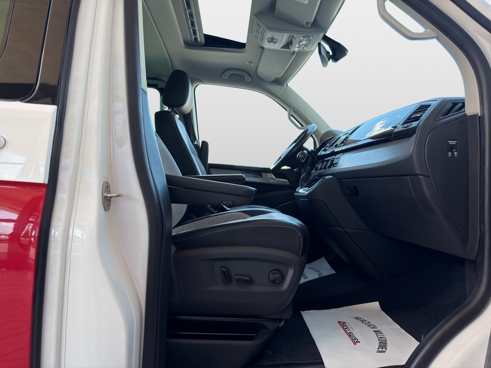VW T6 Multivan 2.0 TSI Comfort. Gen. Six 4Motion DSG*7 Plätzer*Frisch ab MFK,1 Jahr oder 20000km Garantie*-image-10