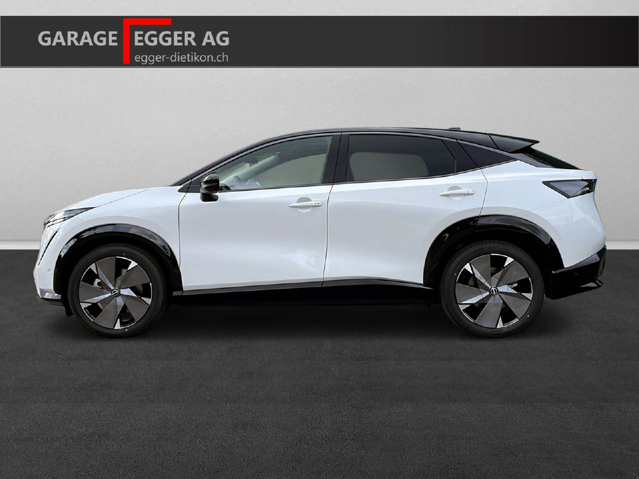 NISSAN Ariya Evolve e-4orce-image-1