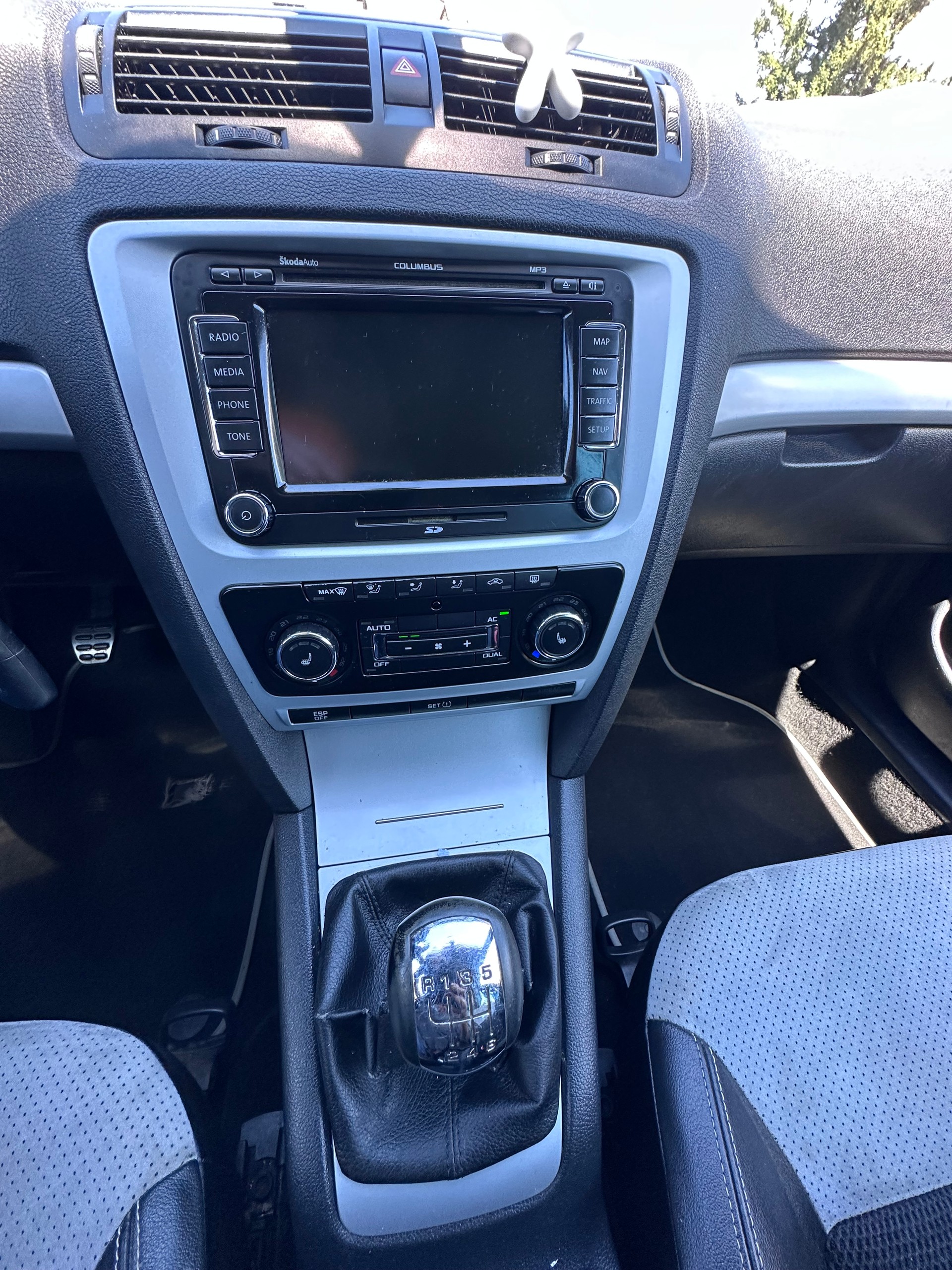SKODA Octavia 2.0 TFSI RS-image-14