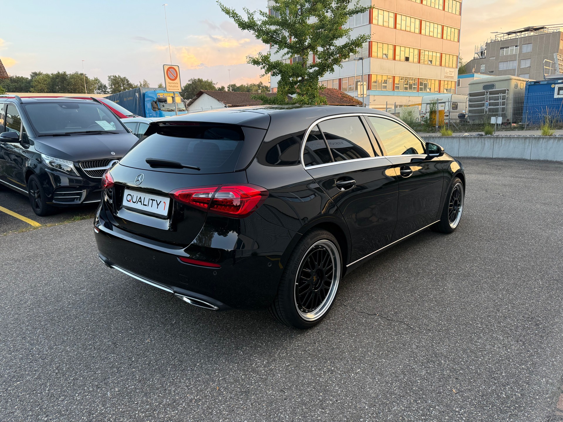 MERCEDES-BENZ A 200-image-3