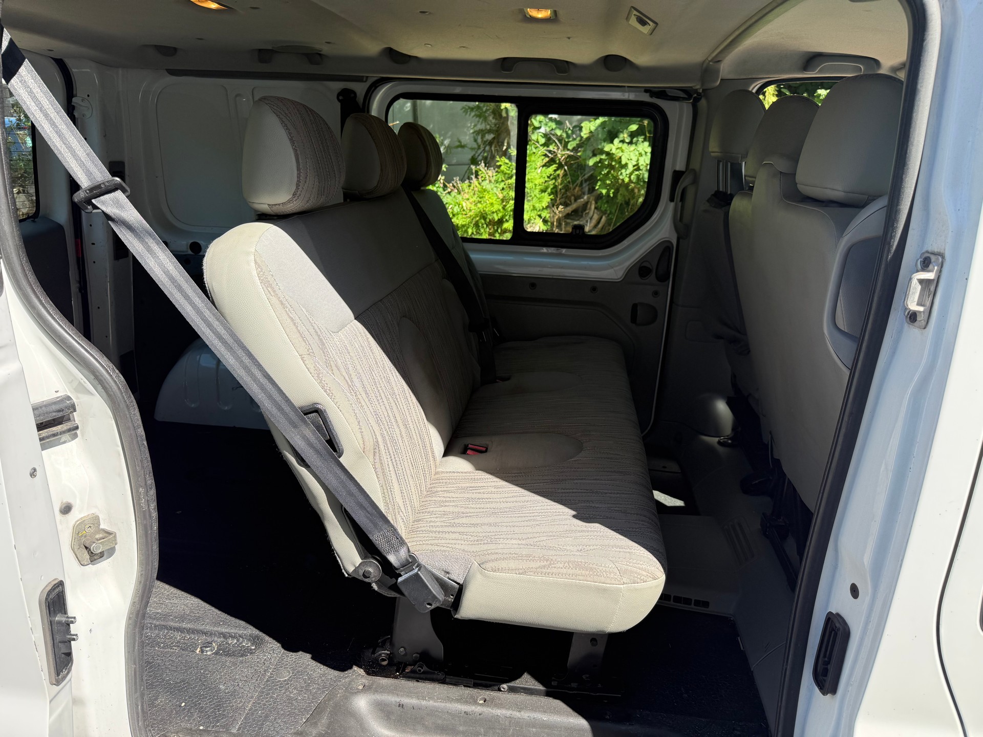 NISSAN Primastar 2.0dCi 90 Comfort 2.7t-image-6