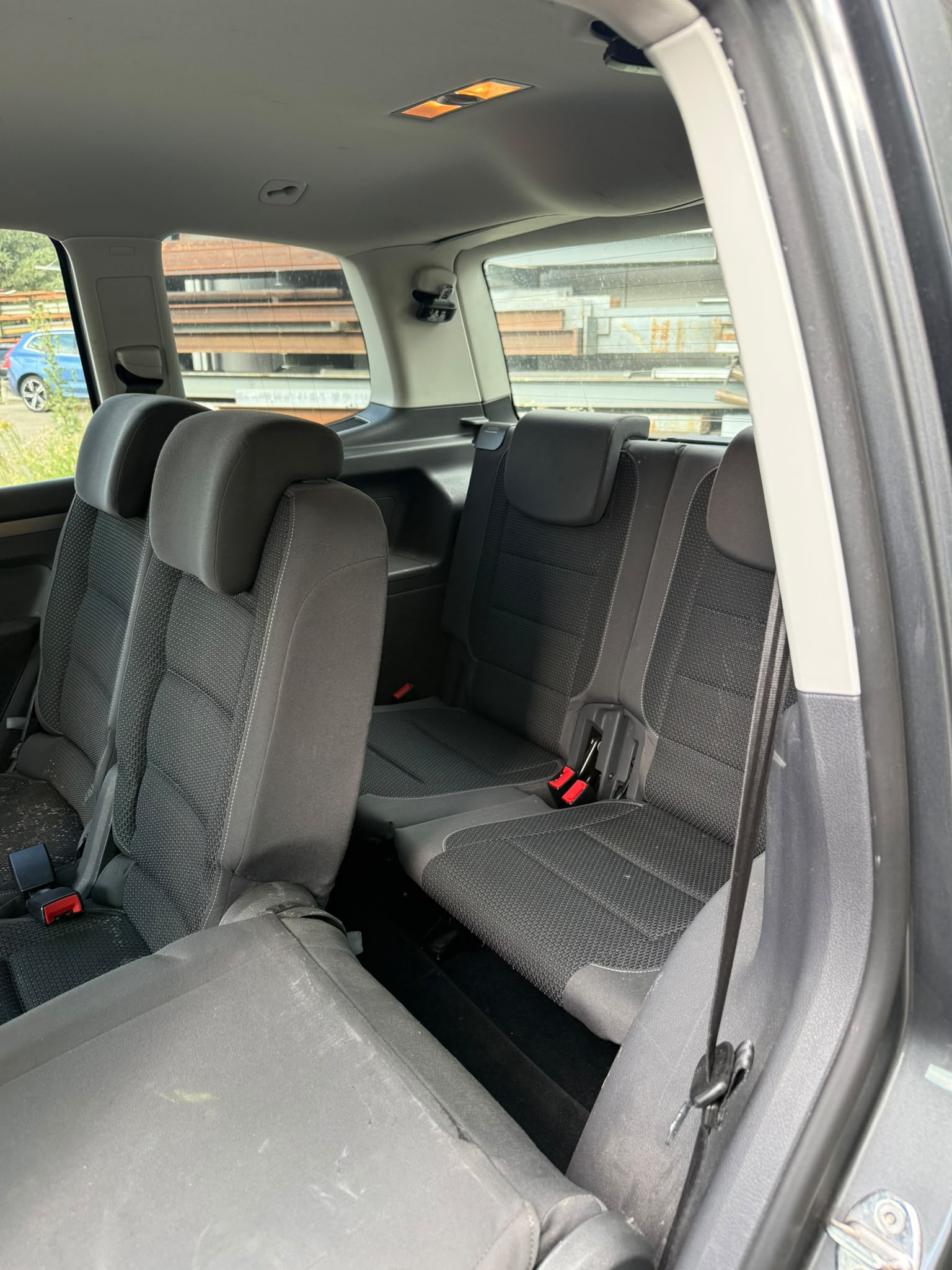 VW Touran 1.4 TSI Trendline DSG-image-13