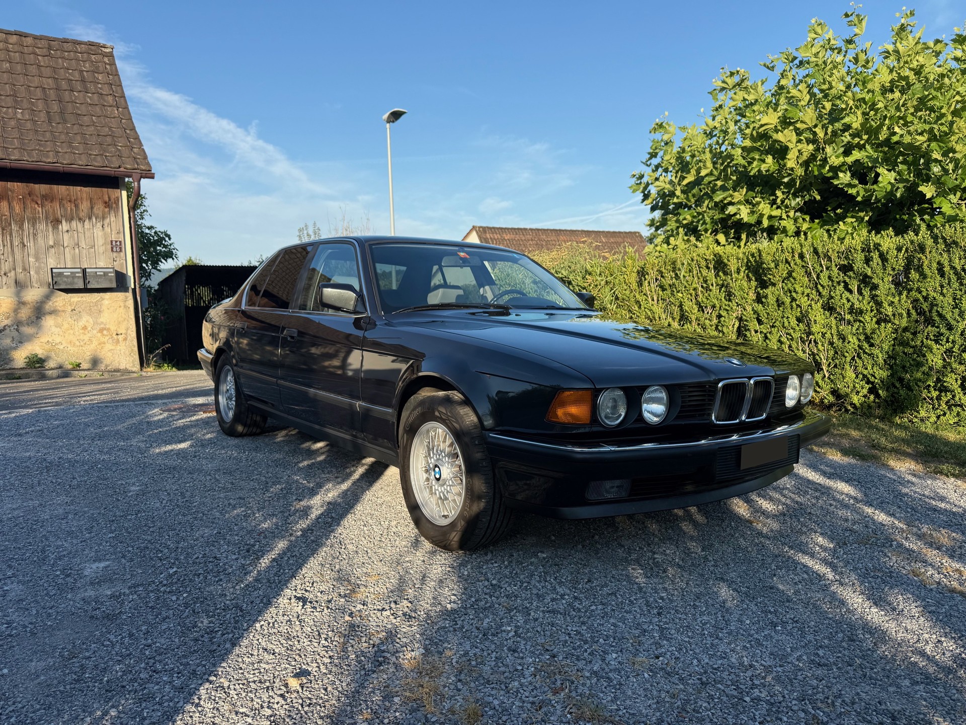BMW 735