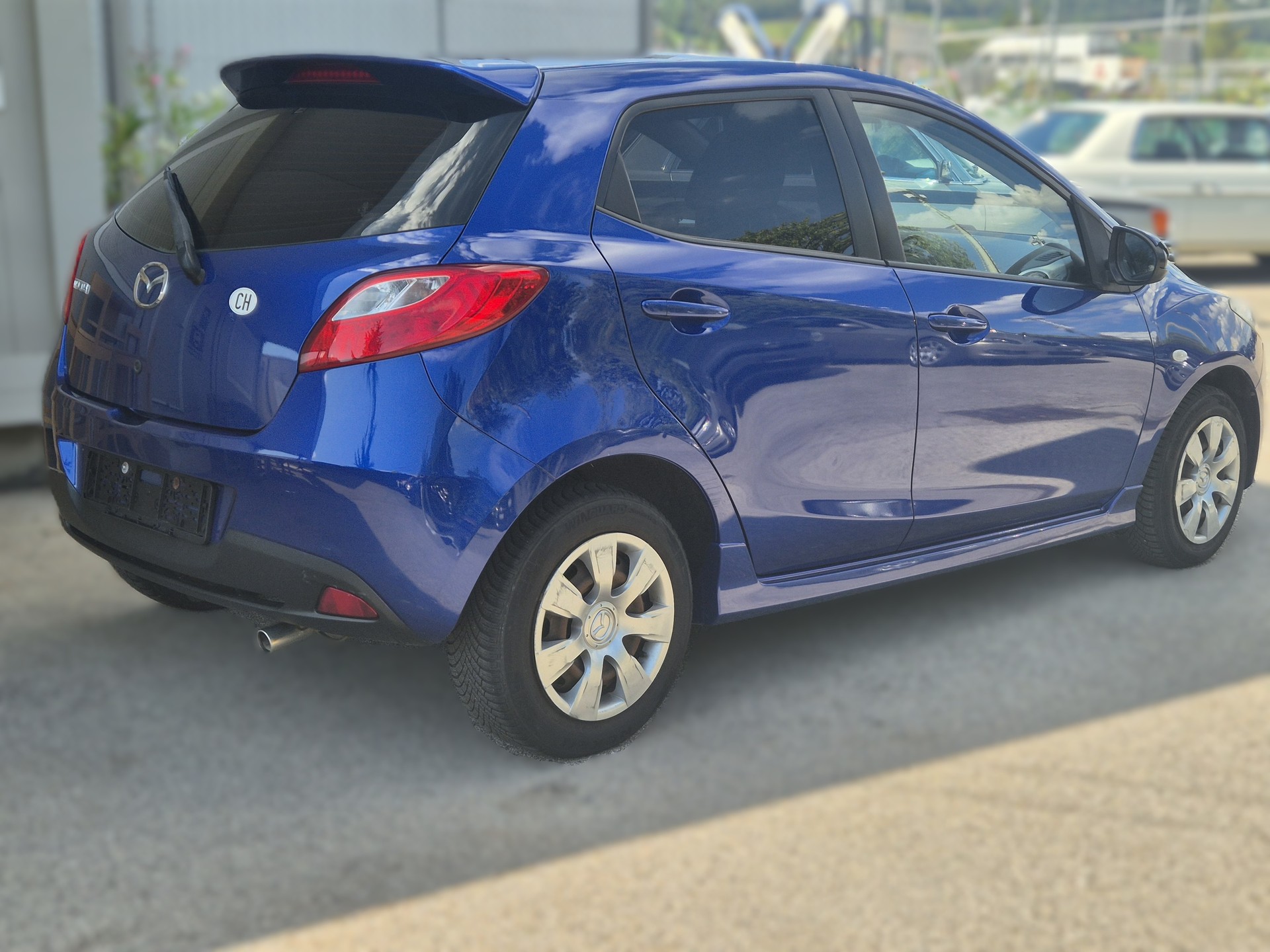MAZDA 2 1.5i 16V Sport-showroom-element-2