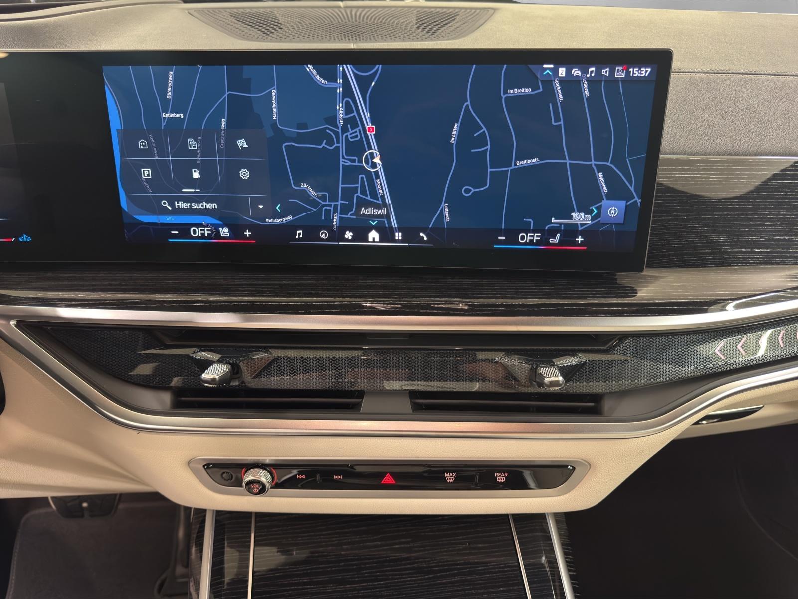 BMW X7 40d xDrive-image-18