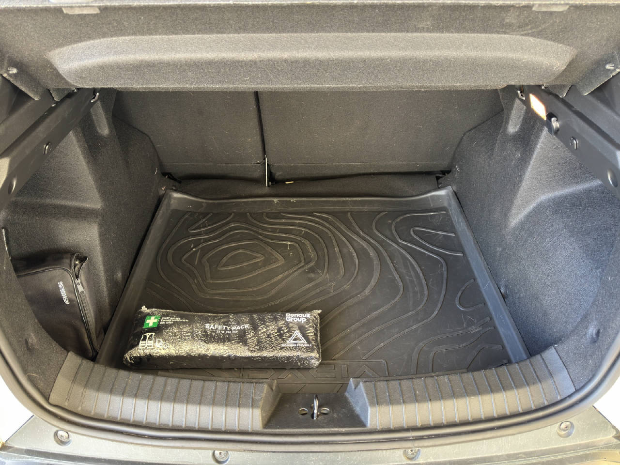 DACIA Duster 1.6 Hybrid Extreme-image-19