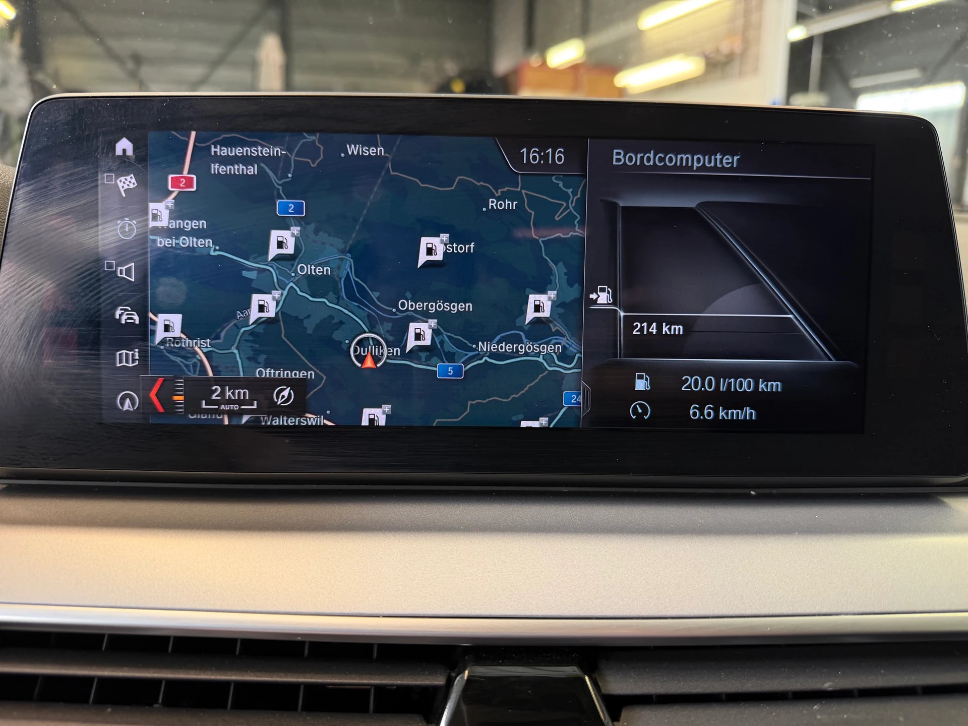 BMW 520d Steptronic | Frisch MFK | Navi | Adaptiv LED | Driving Assistant-image-14