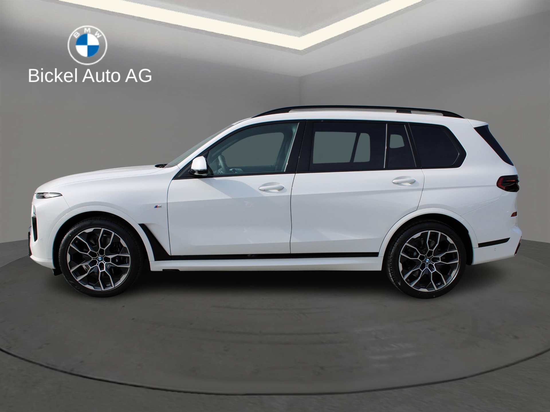 BMW X7 xDrive 40d M Sport Pro-showroom-element-2