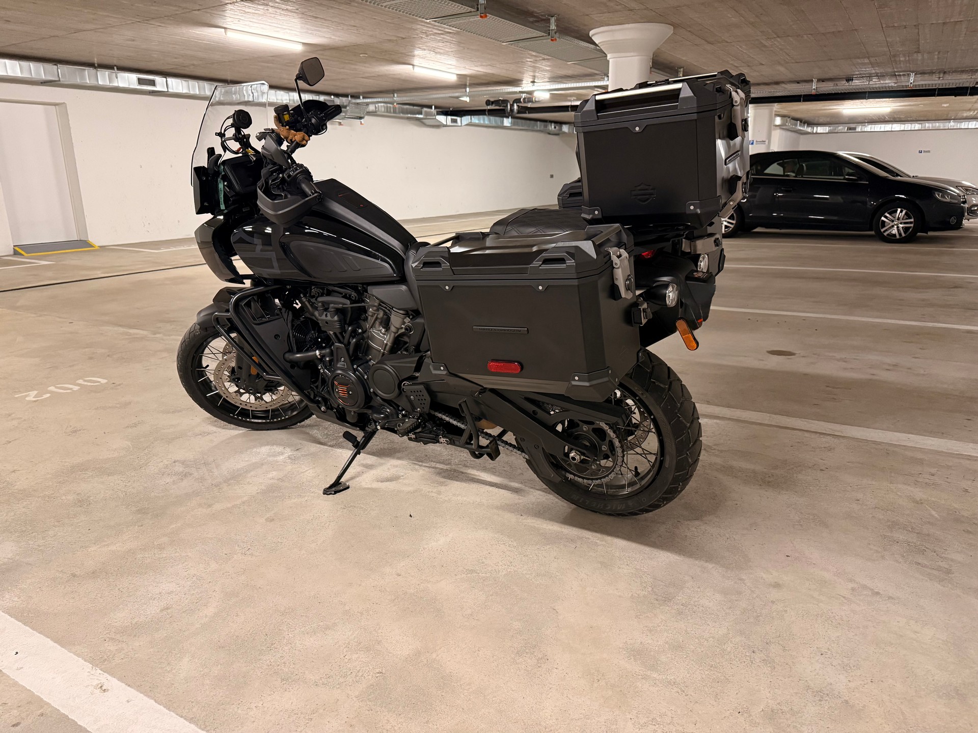 HARLEY-DAVIDSON RA Pan America 1250 Special-image-3
