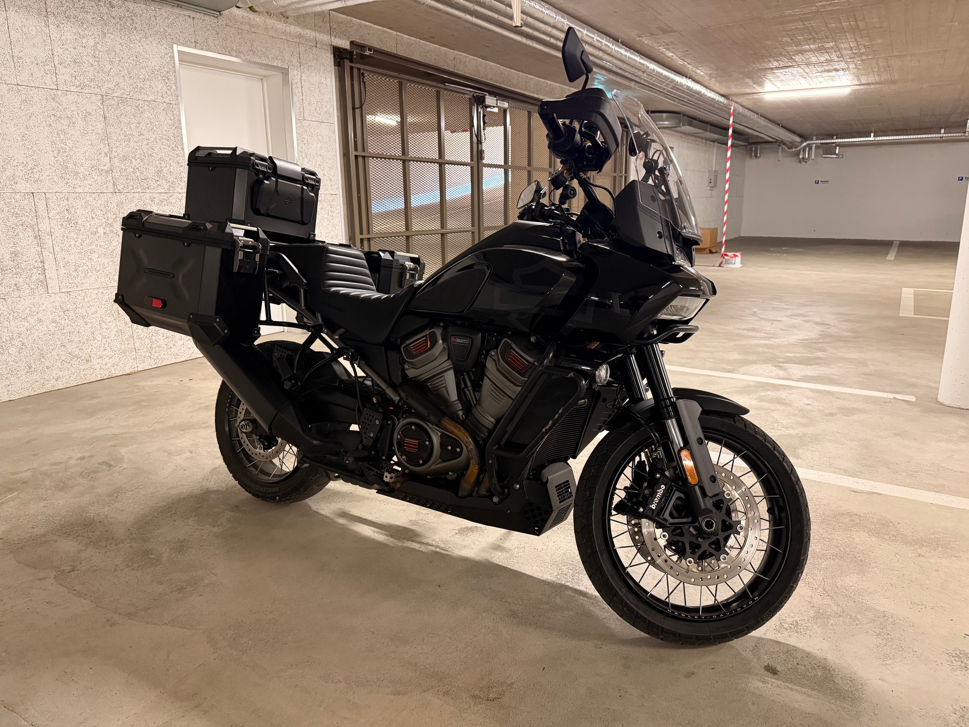 HARLEY-DAVIDSON RA Pan America 1250 Special-image-4