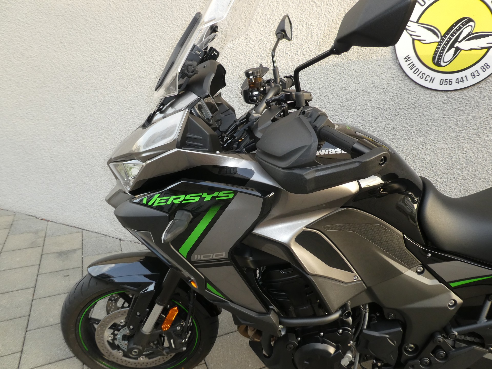 KAWASAKI Versys 1100-image-11