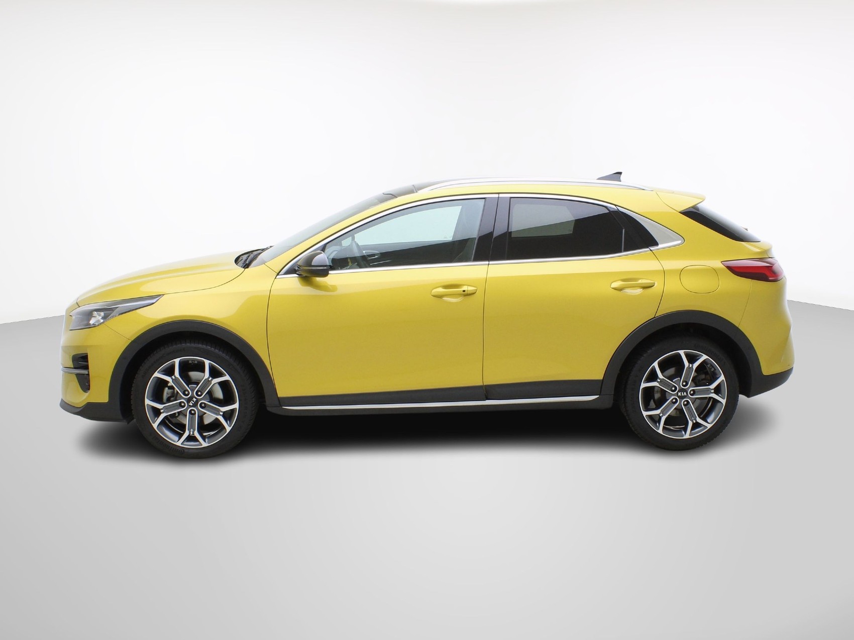 KIA Xceed 1.4 T-GDi Style-showroom-element-2