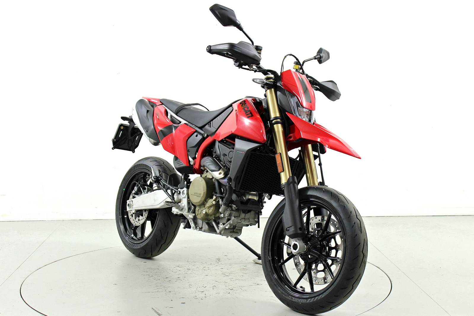 DUCATI Hypermotard 698 Mono ABS-image-1