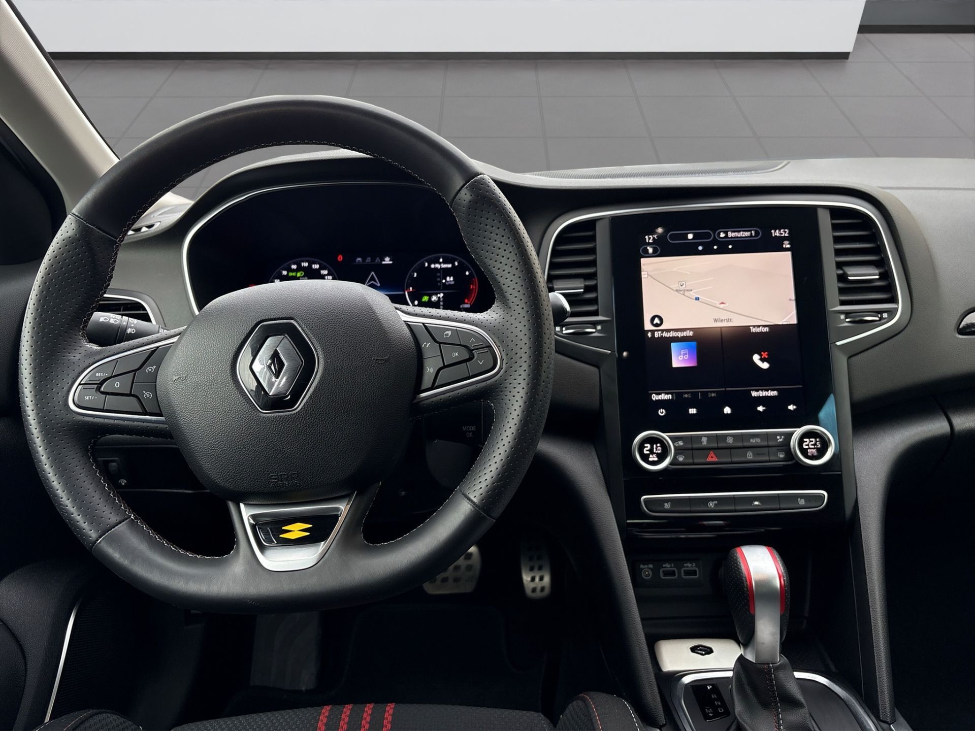 RENAULT Megane Mégane Grandtour 1.3 16V R.S. Line EDC-image-29