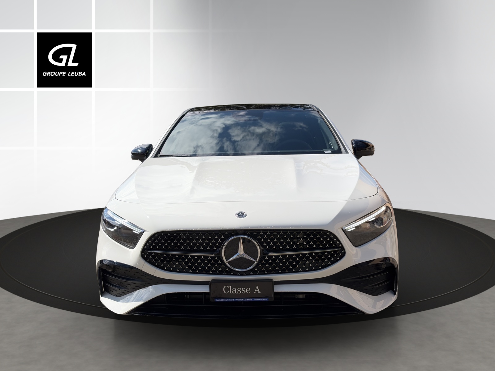 MERCEDES-BENZ A 220 4Matic 8G-DCT-showroom-element-1