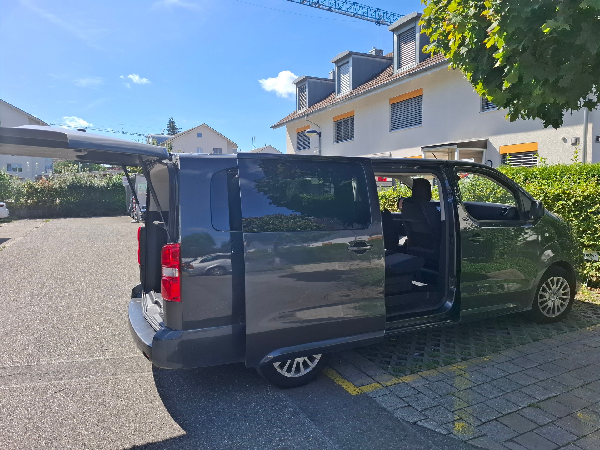 OPEL Zafira Life L3/XL 8 Sitzer-image-1