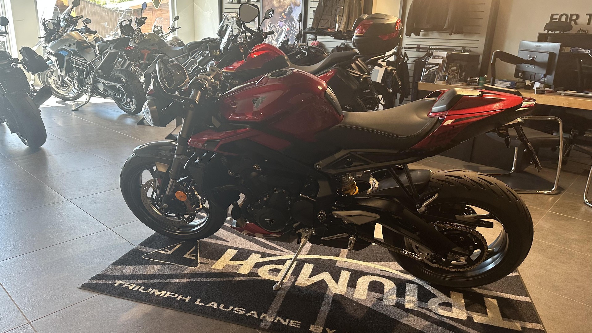 TRIUMPH Street Triple RS 765-image-1
