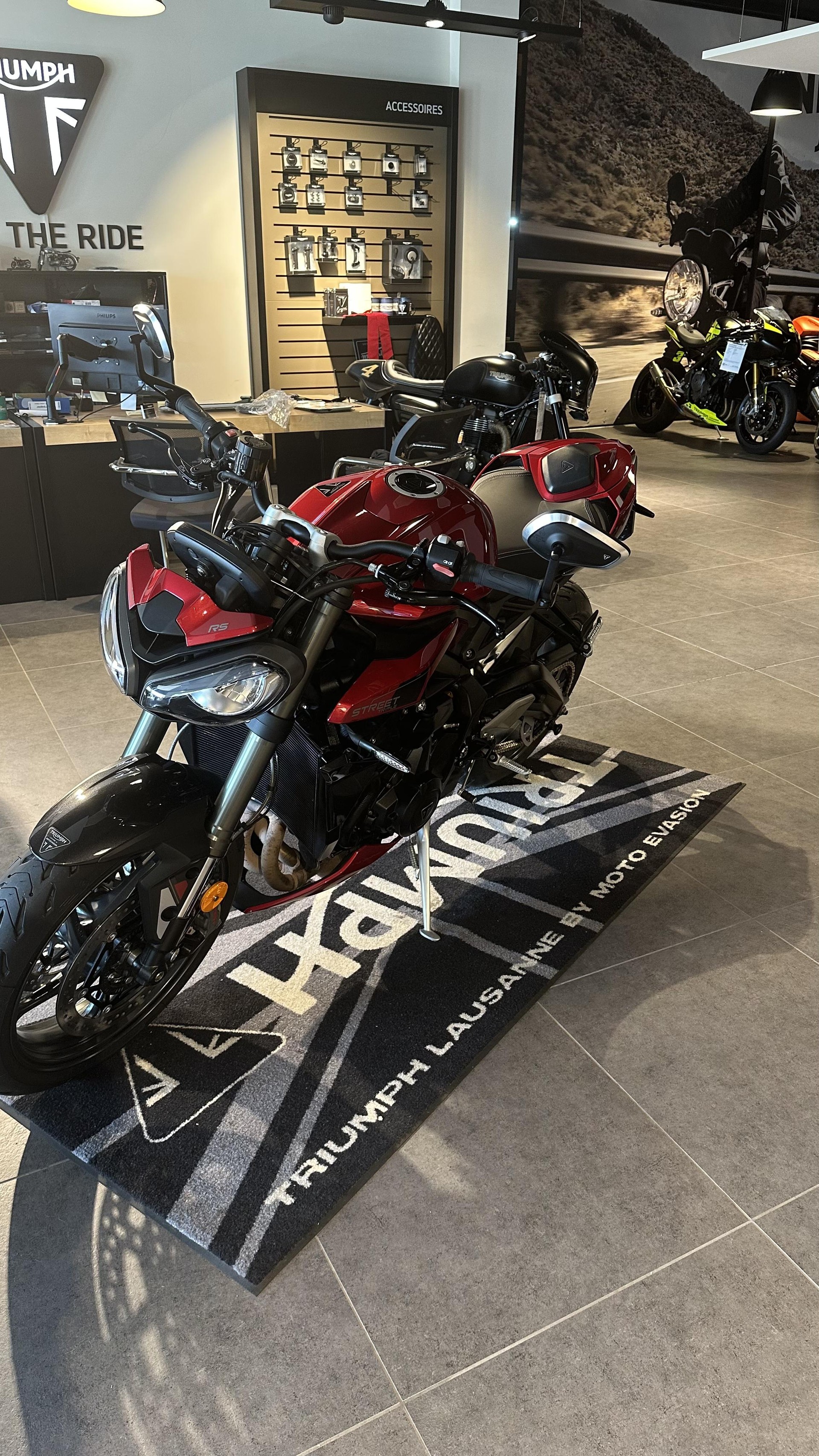 TRIUMPH Street Triple RS 765-image-3