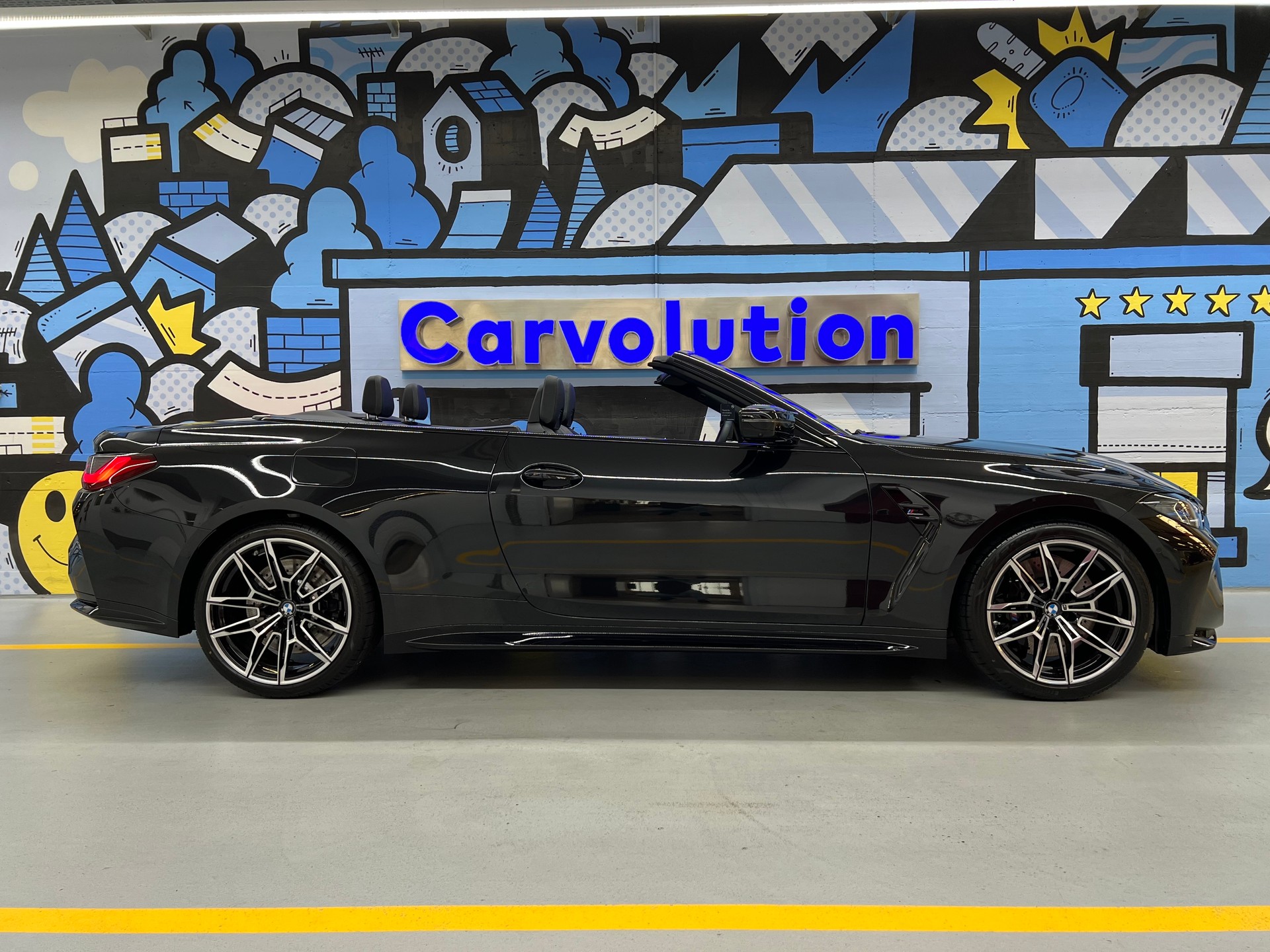 BMW M4 Cabrio Competition M xDrive-showroom-element-3