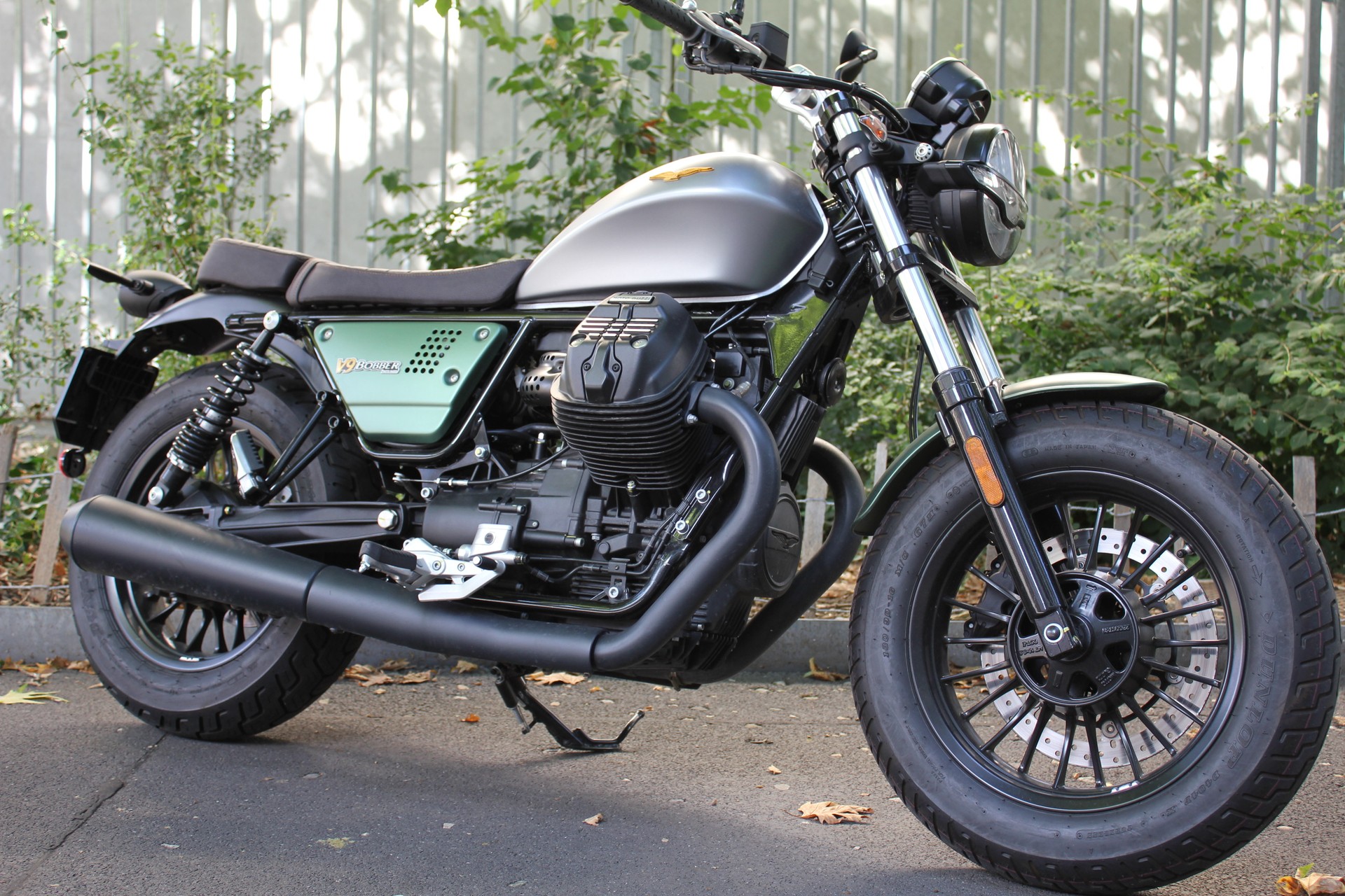 MOTO GUZZI V9 850 Bobber Special Edition