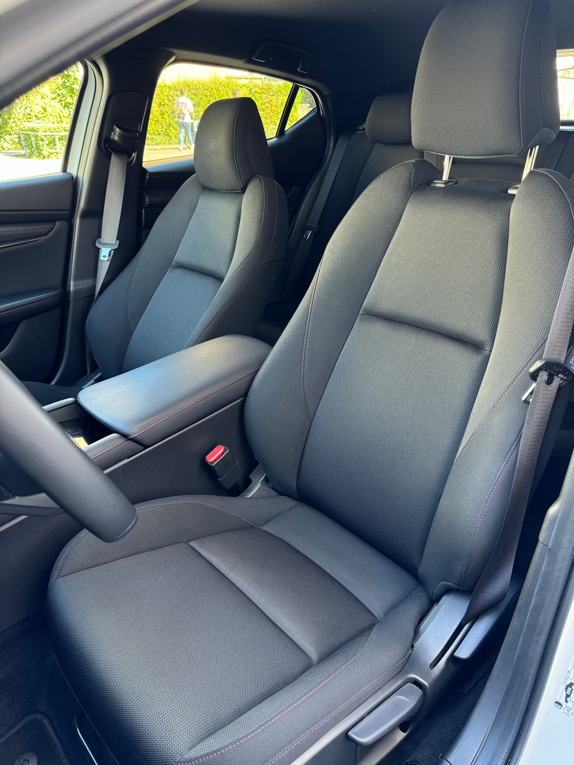 MAZDA 3 Hatchback SKYACTIV-G M Hybrid 122 Homura Automat-image-12