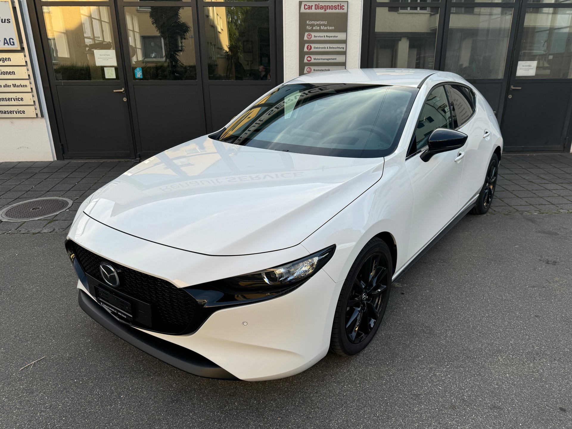 MAZDA 3 Hatchback SKYACTIV-G M Hybrid 122 Homura Automat
