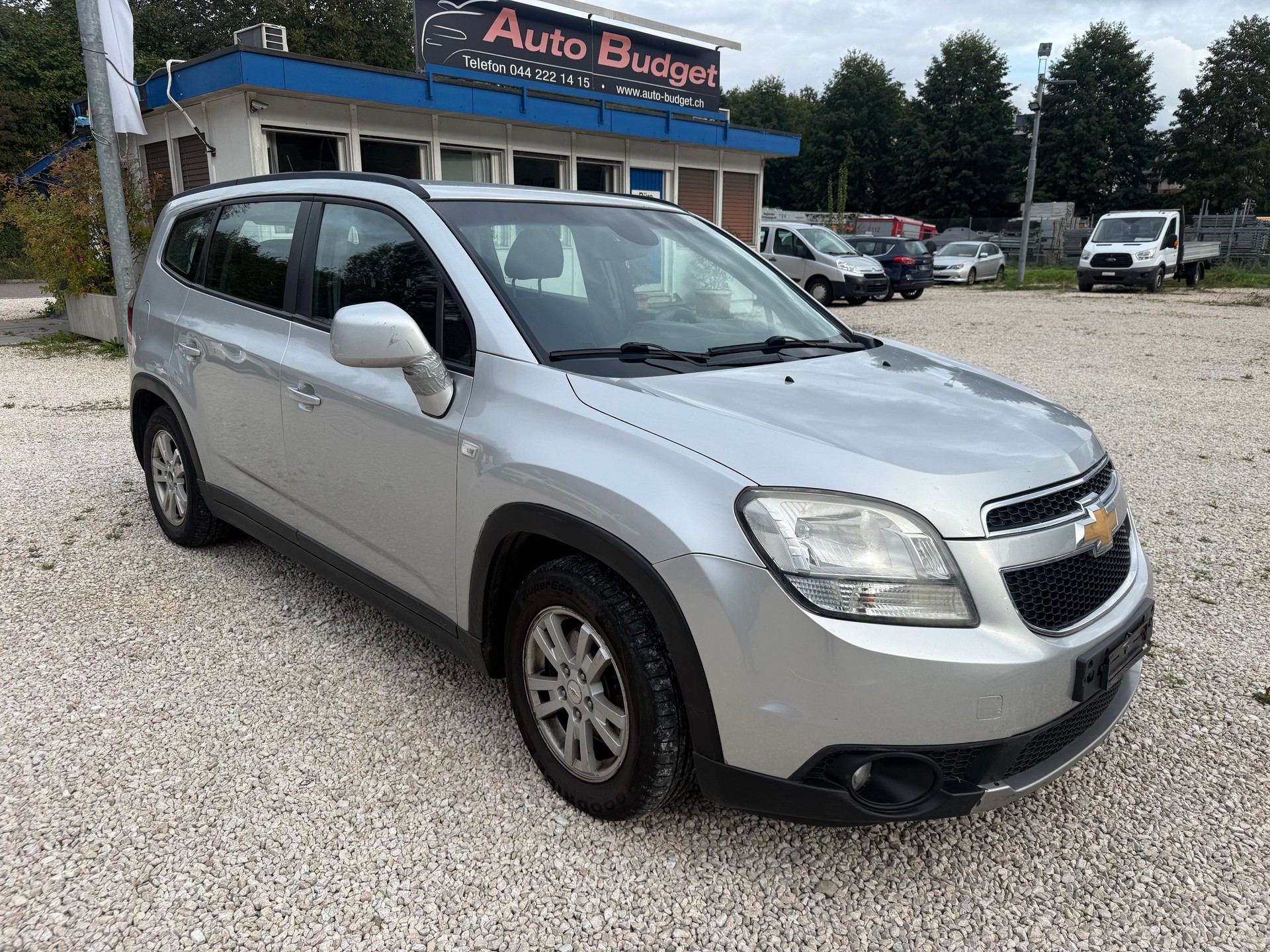 CHEVROLET Orlando 2.0 VCDi LT-showroom-element-1