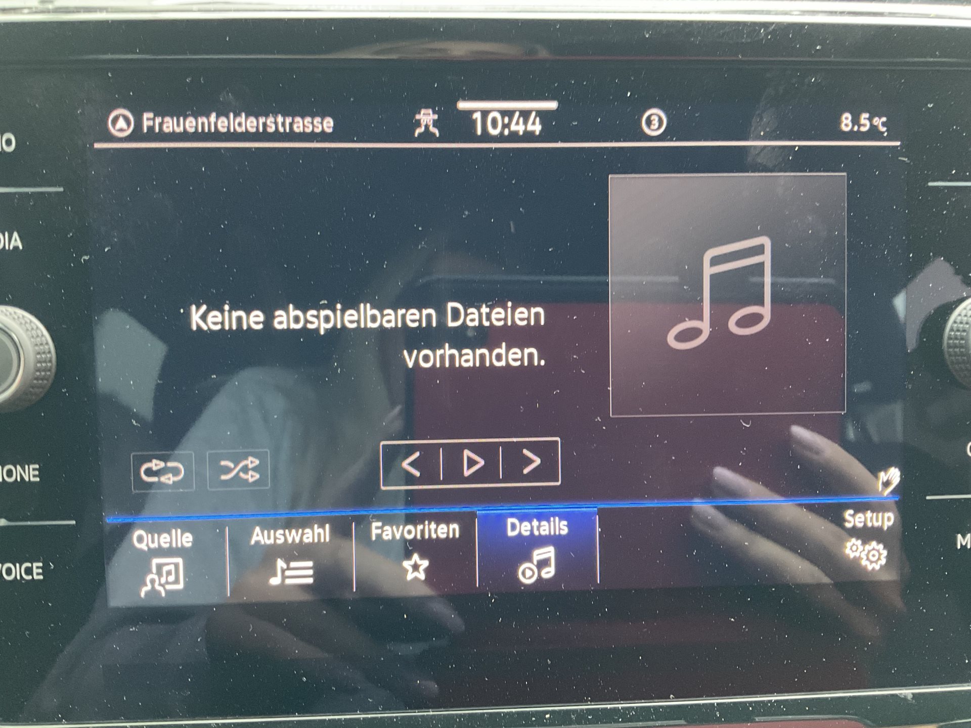 VW Touran 1.5 TSI DSG HIGHLINE R-LINE *** TOP AUSSTATTUNG ***-image-22