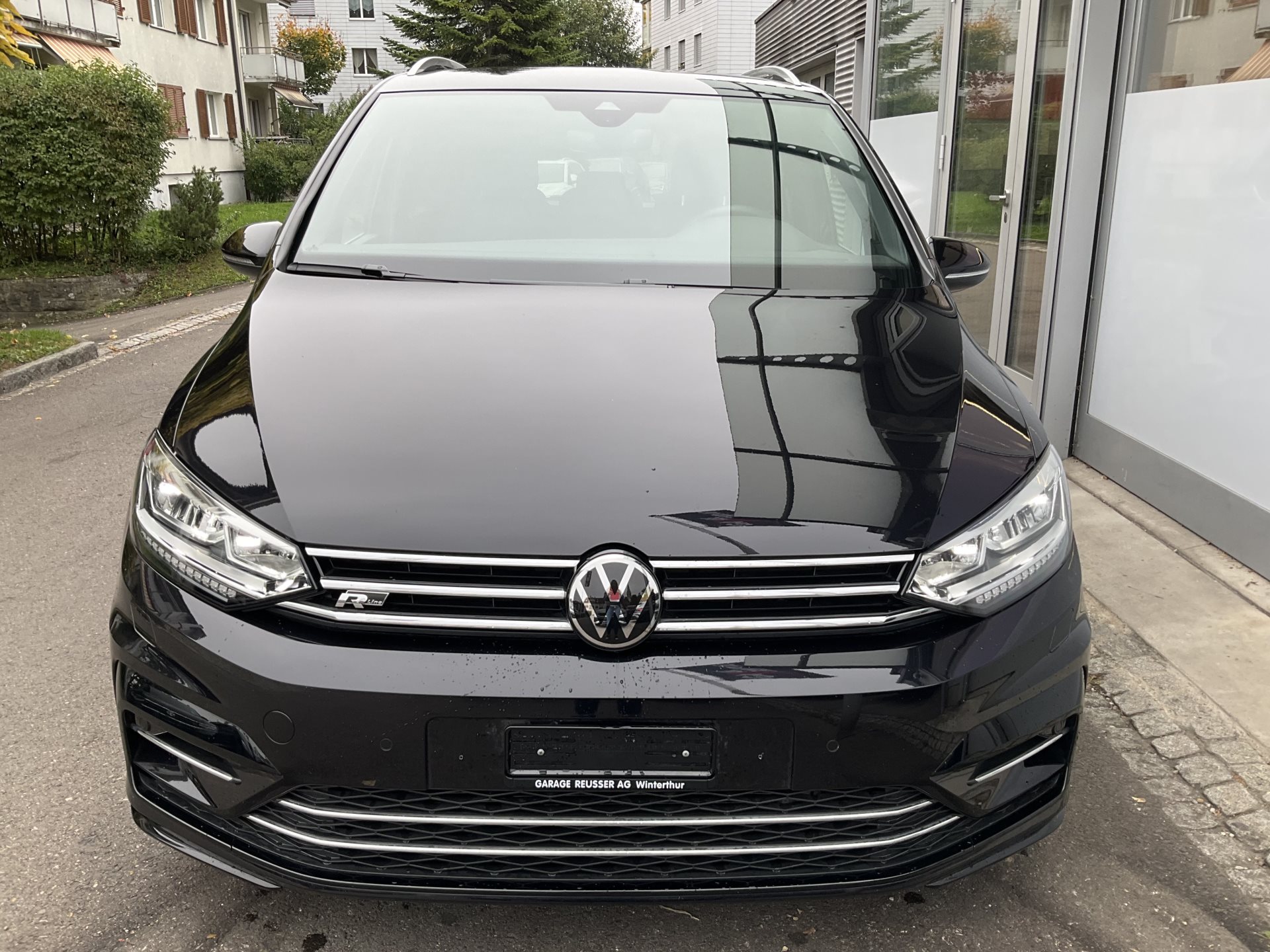 VW Touran 1.5 TSI DSG HIGHLINE R-LINE *** TOP AUSSTATTUNG ***-showroom-element-1