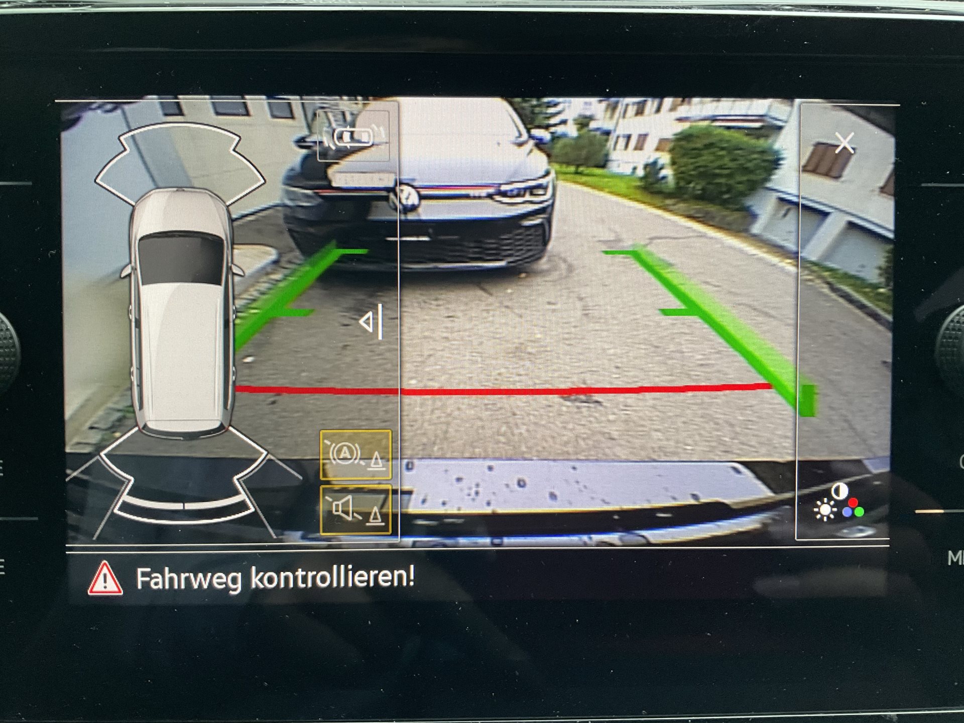 VW Touran 1.5 TSI DSG HIGHLINE R-LINE *** TOP AUSSTATTUNG ***-image-19