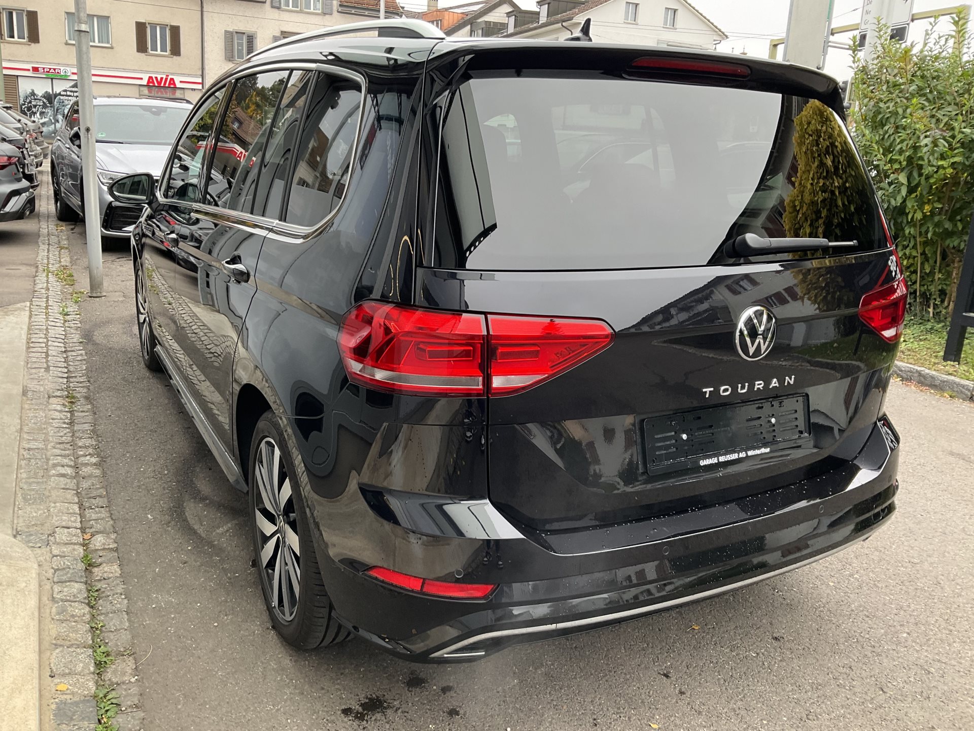VW Touran 1.5 TSI DSG HIGHLINE R-LINE *** TOP AUSSTATTUNG ***-image-5