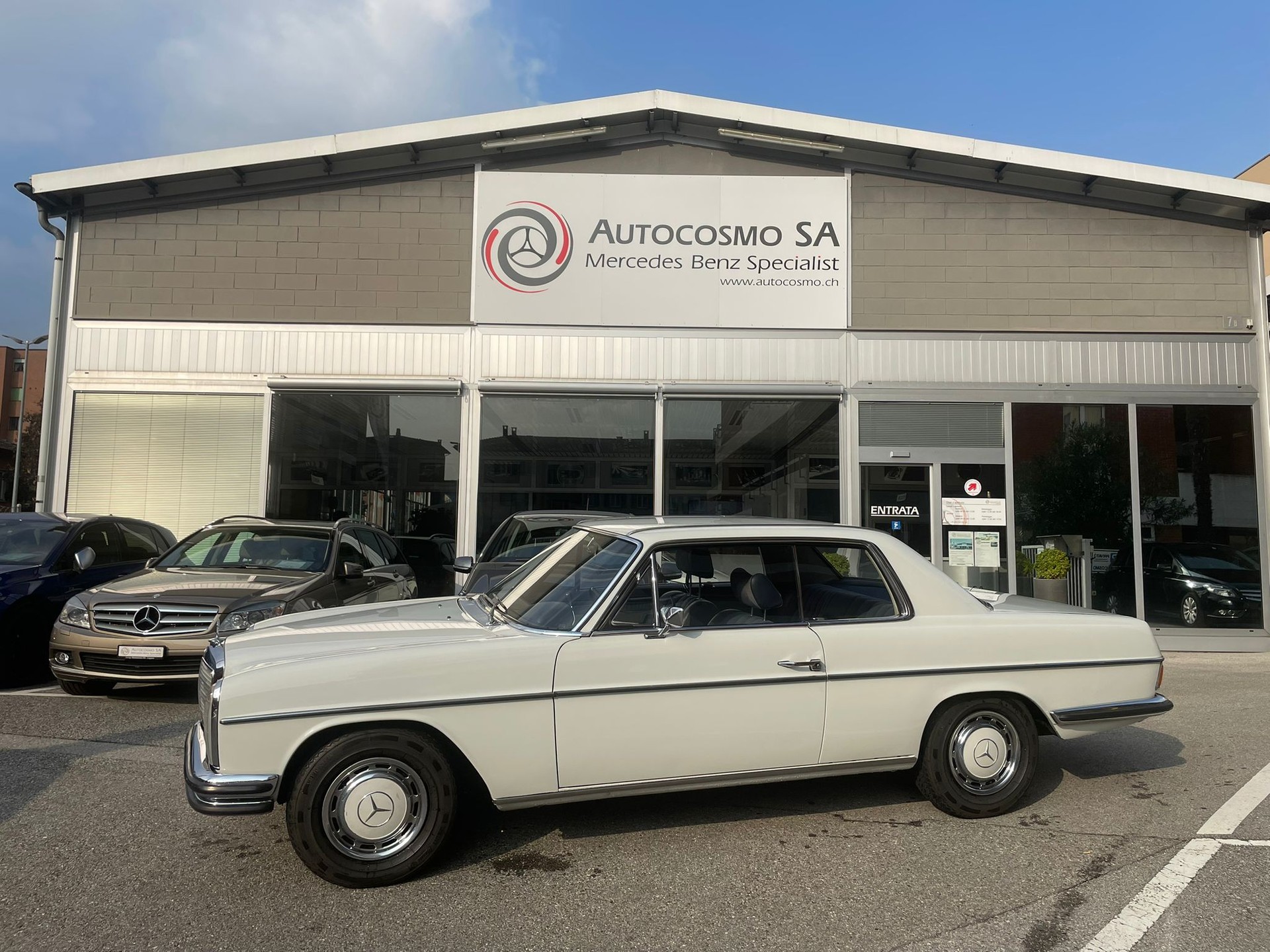 MERCEDES-BENZ 250 CE