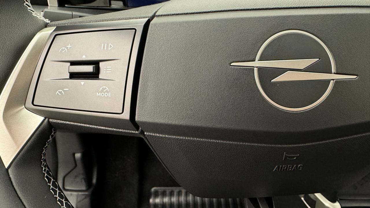 OPEL Frontera-e 44 kWh GS-image-9