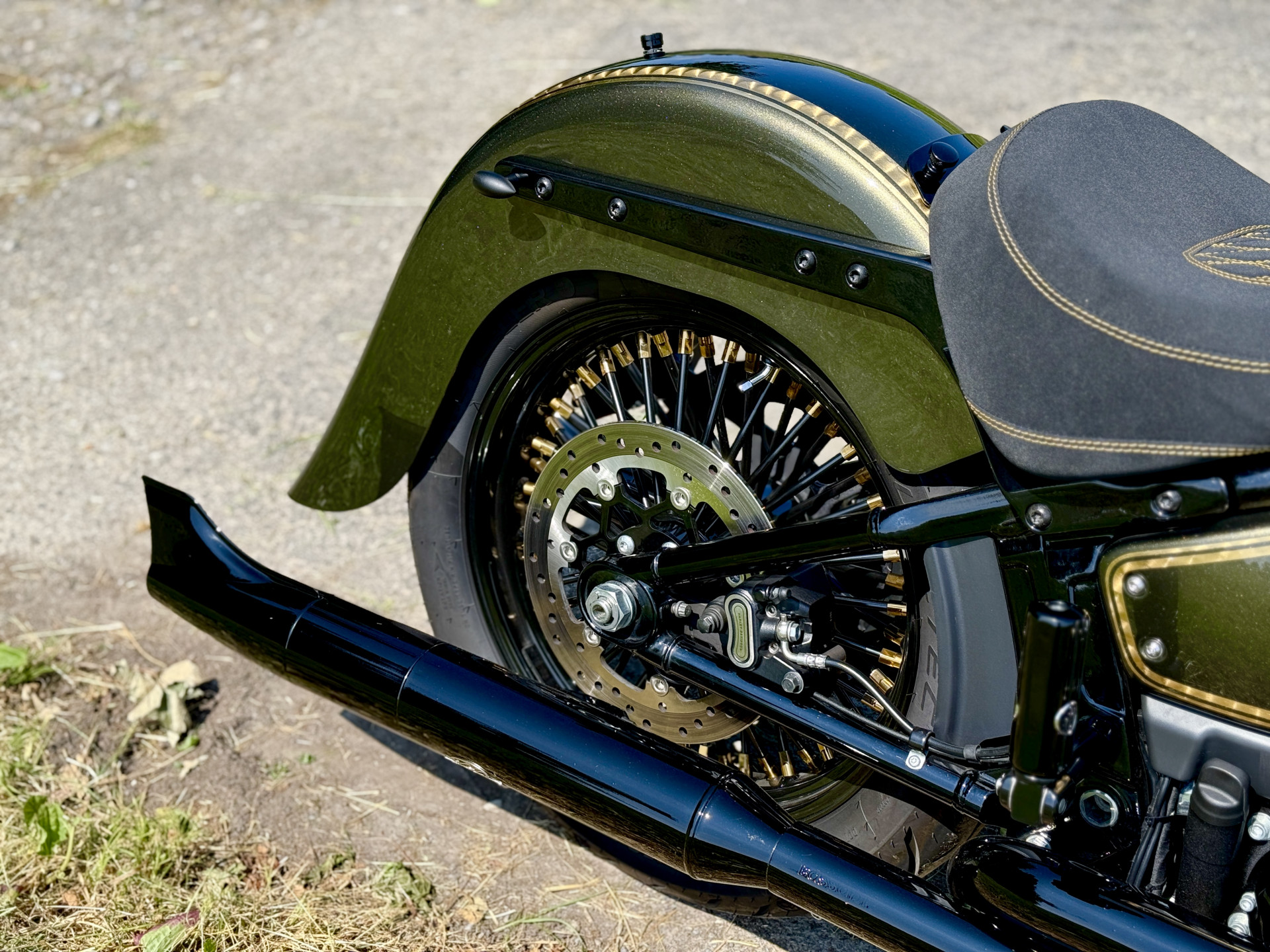 HARLEY-DAVIDSON FLDE 1745 Softail Deluxe 107-image-9