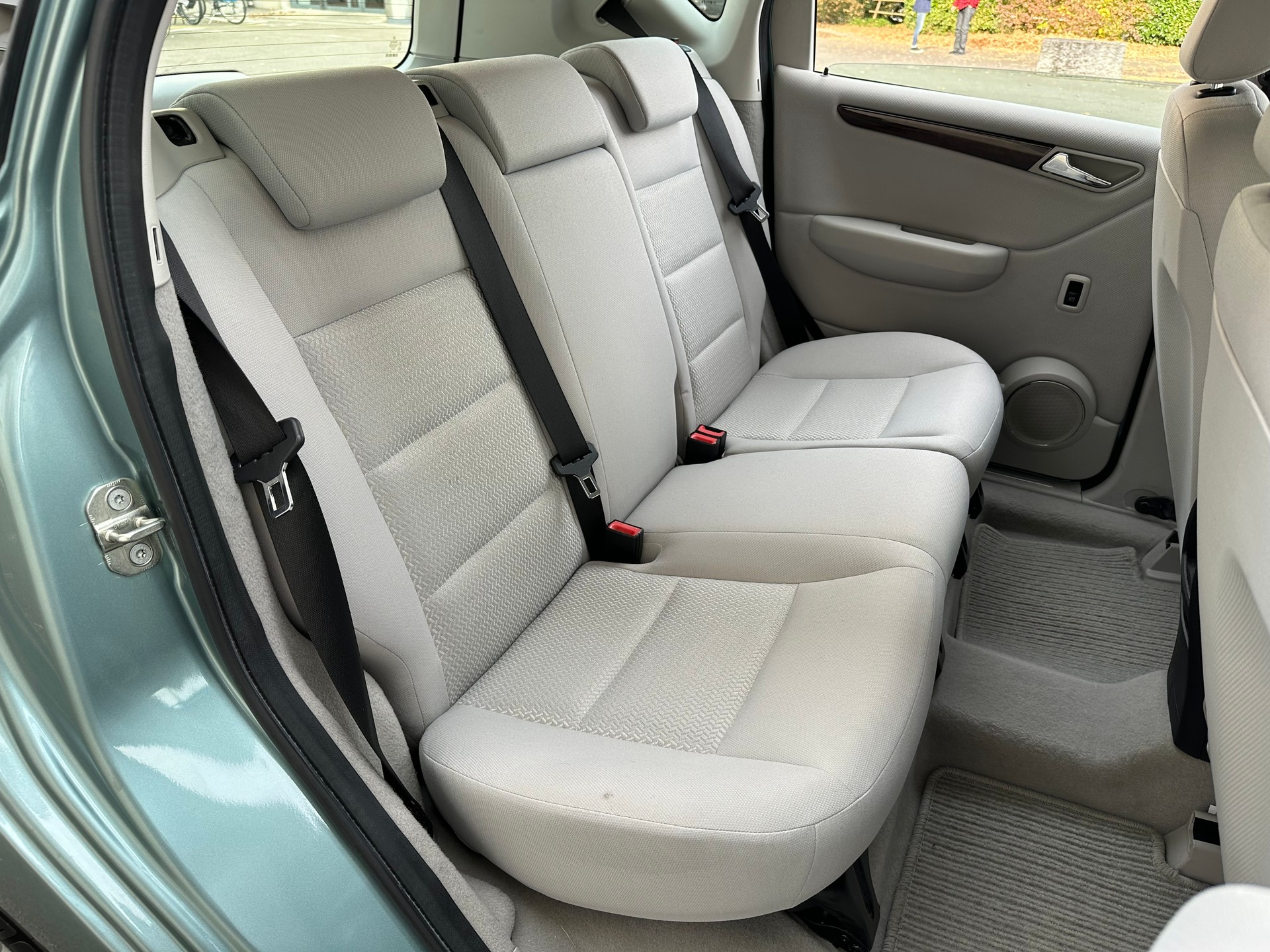 MERCEDES-BENZ A 170 Elégance-image-14