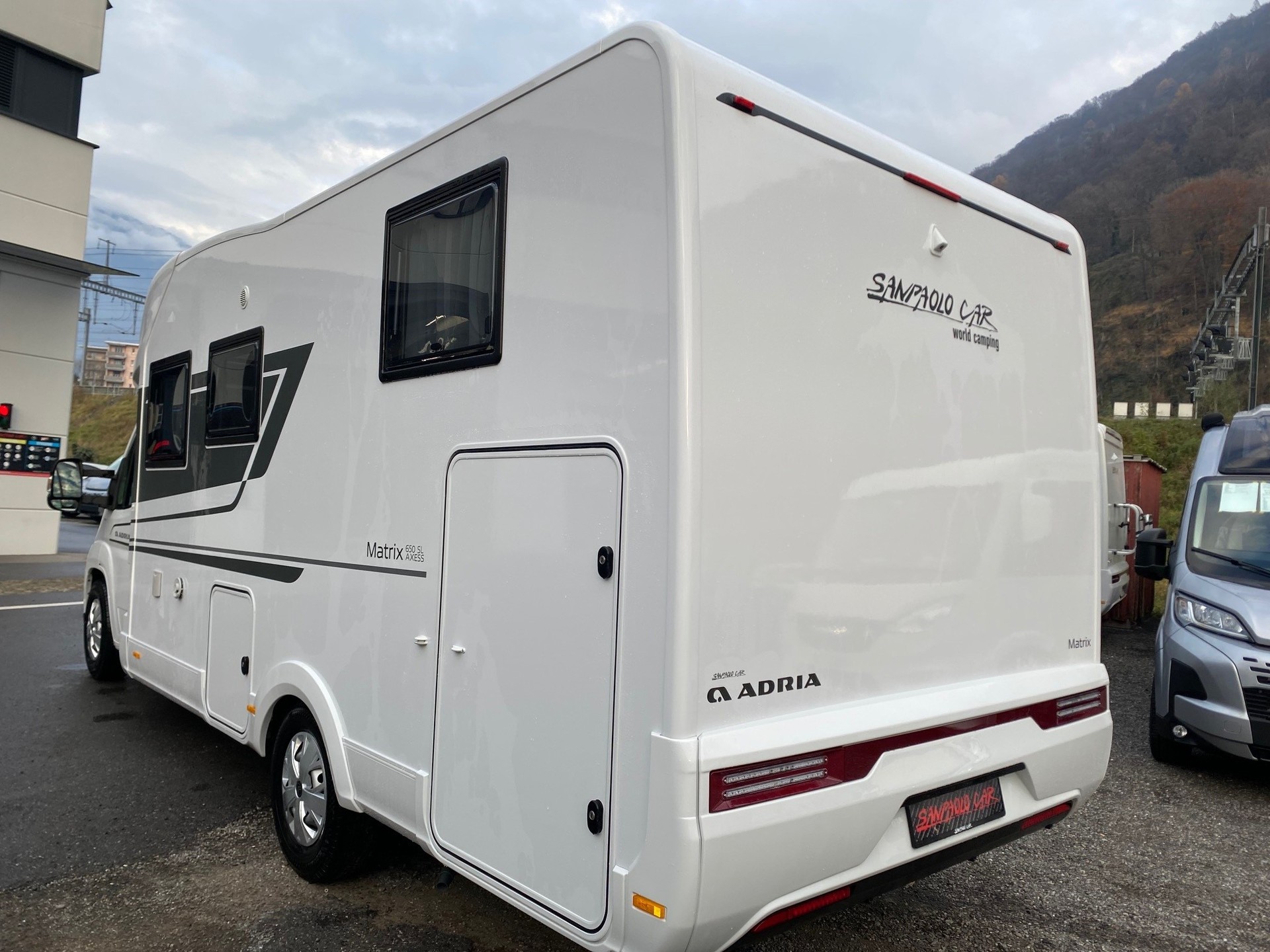 ADRIA MATRIX AXESS 650 SL-image-1