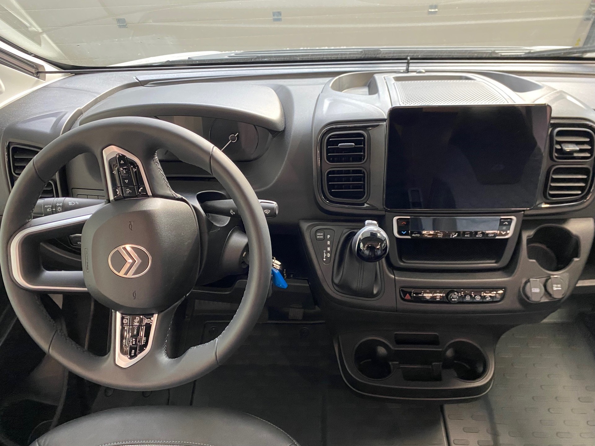 ADRIA MATRIX AXESS 650 SL-image-13