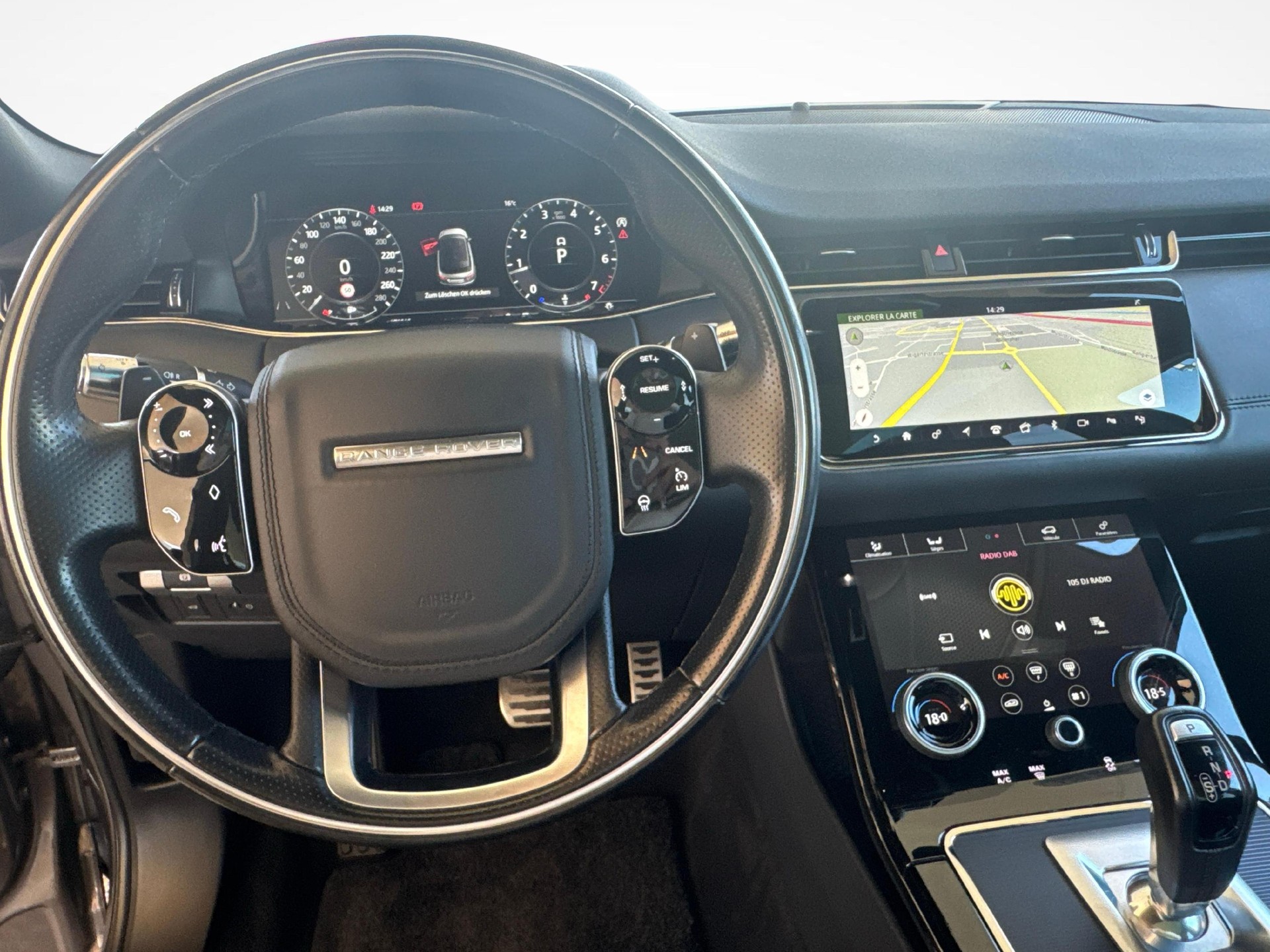 LAND ROVER Range Rover Evoque 2.0 T R-Dynamic HSE / Jetzt mit attraktivem 1.99% Leasing-image-9