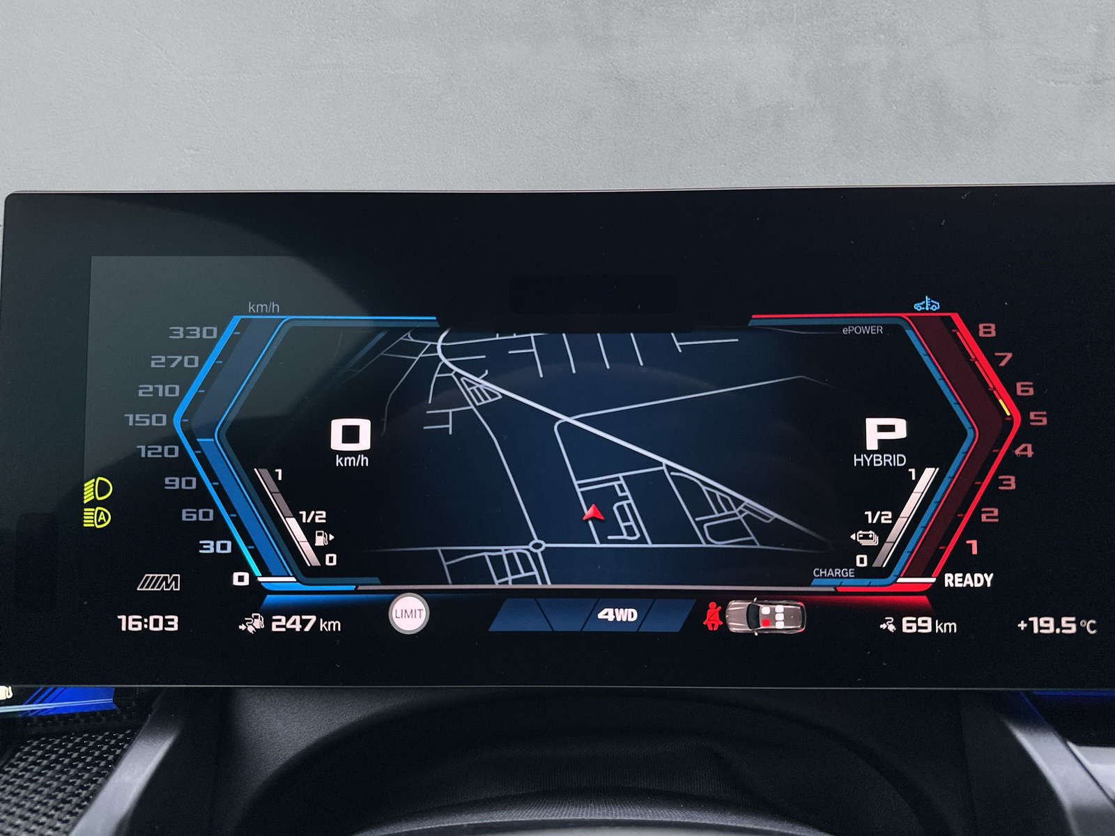 BMW M5 xDrive Touring **Action de leasing à 1.9%**-image-18