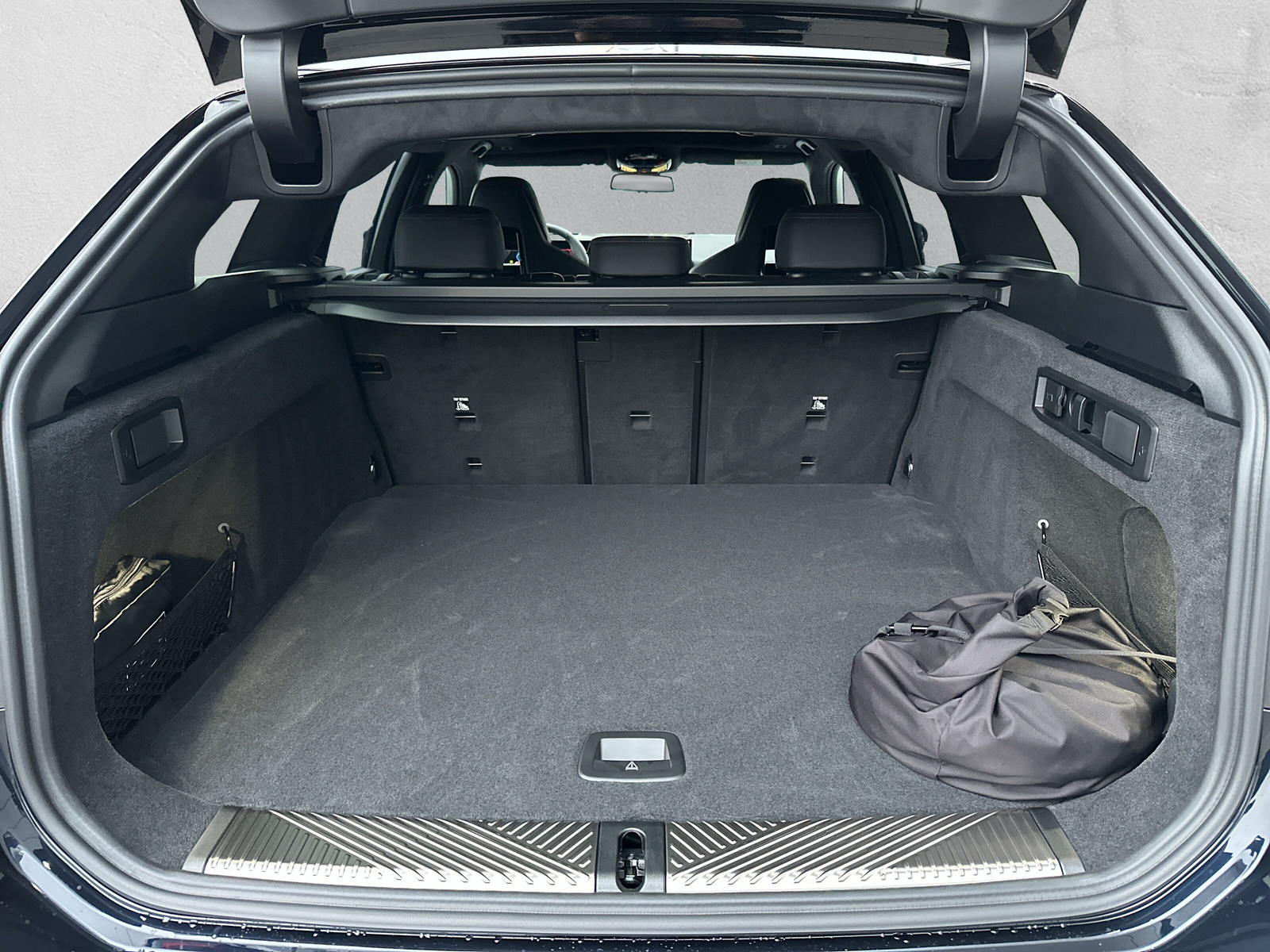 BMW M5 xDrive Touring **Action de leasing à 1.9%**-image-9