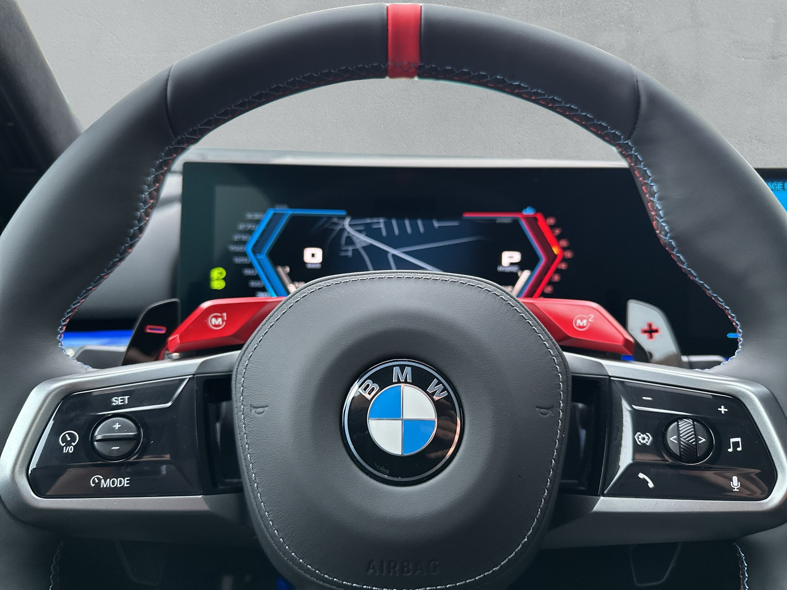 BMW M5 xDrive Touring **Action de leasing à 1.9%**-image-17