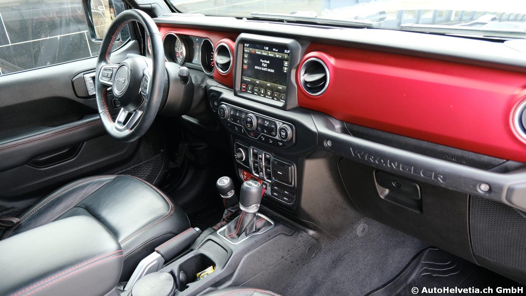 JEEP Wrangler 2.0 Unlimited Rubicon Automatic-image-13