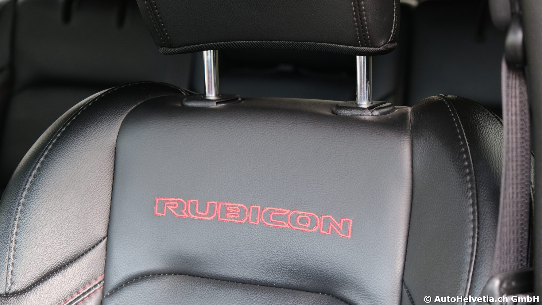 JEEP Wrangler 2.0 Unlimited Rubicon Automatic-image-16