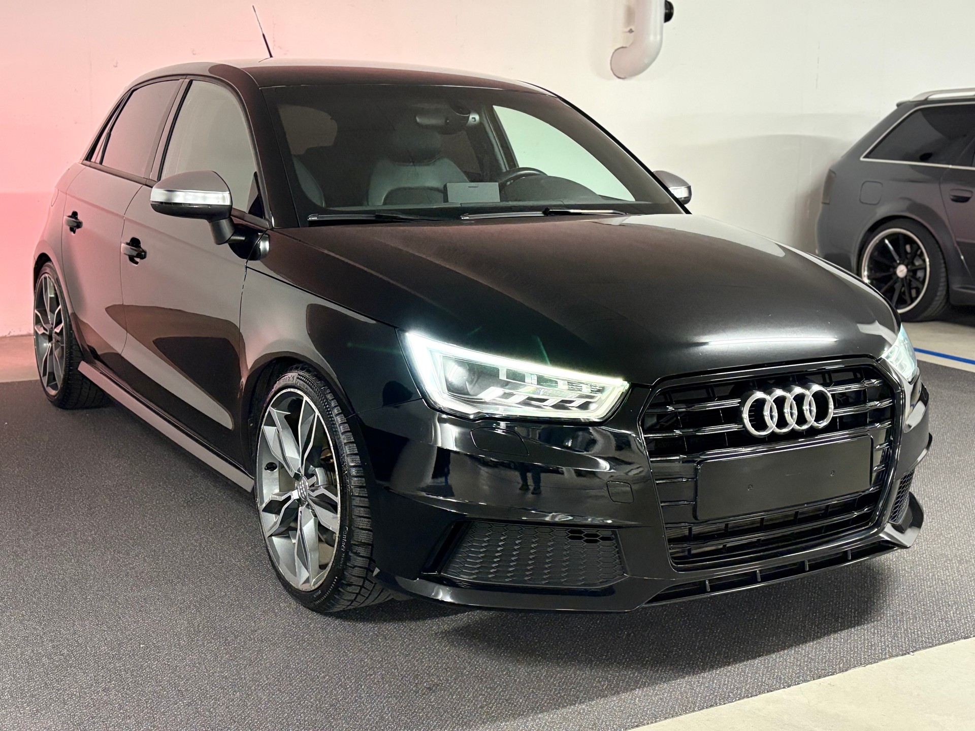AUDI S1 Sportback 2.0 TFSI quattro AB MFK (11.2025)-image-2