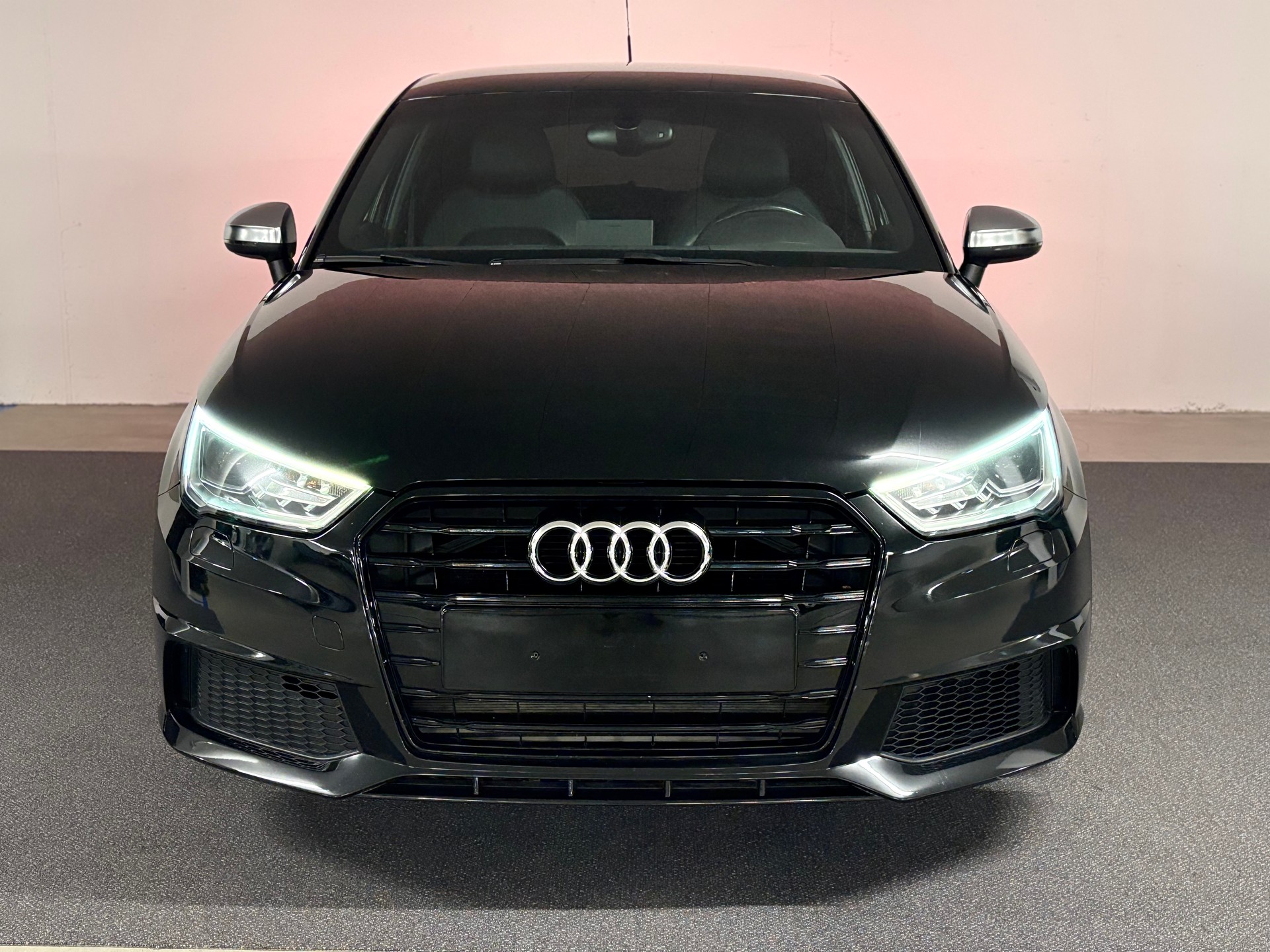 AUDI S1 Sportback 2.0 TFSI quattro AB MFK (11.2025)-image-1